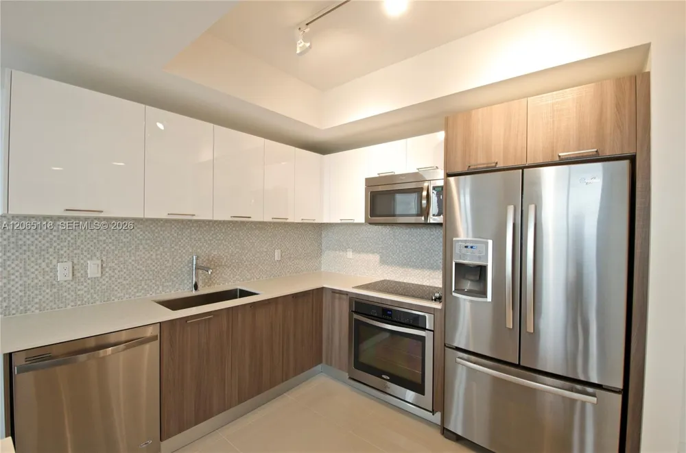 5300 Paseo Blvd #709 Doral, FL 33166