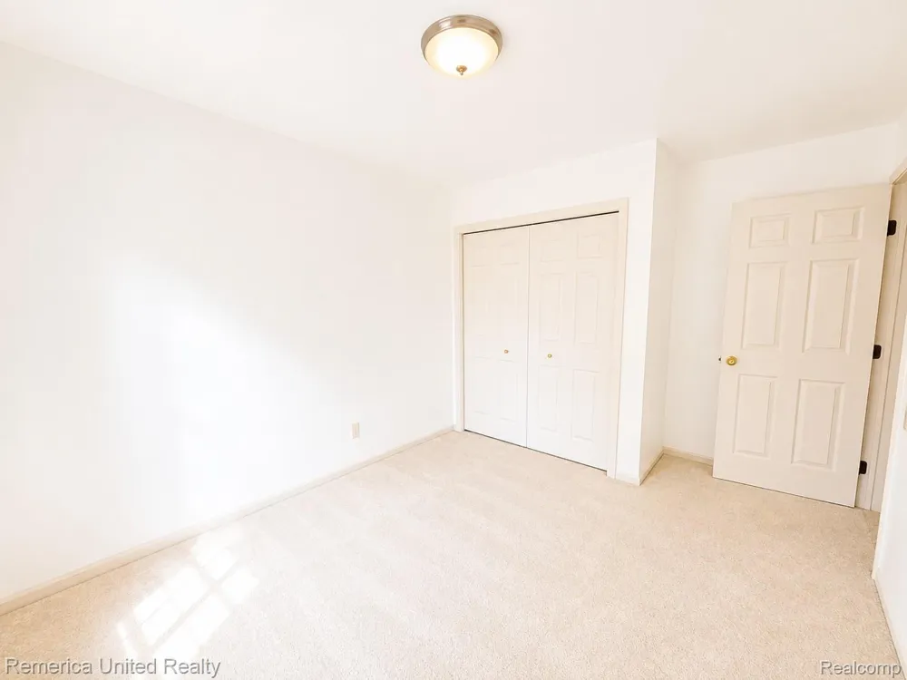 39656 Village Run Drive Northville Township, MI 48168