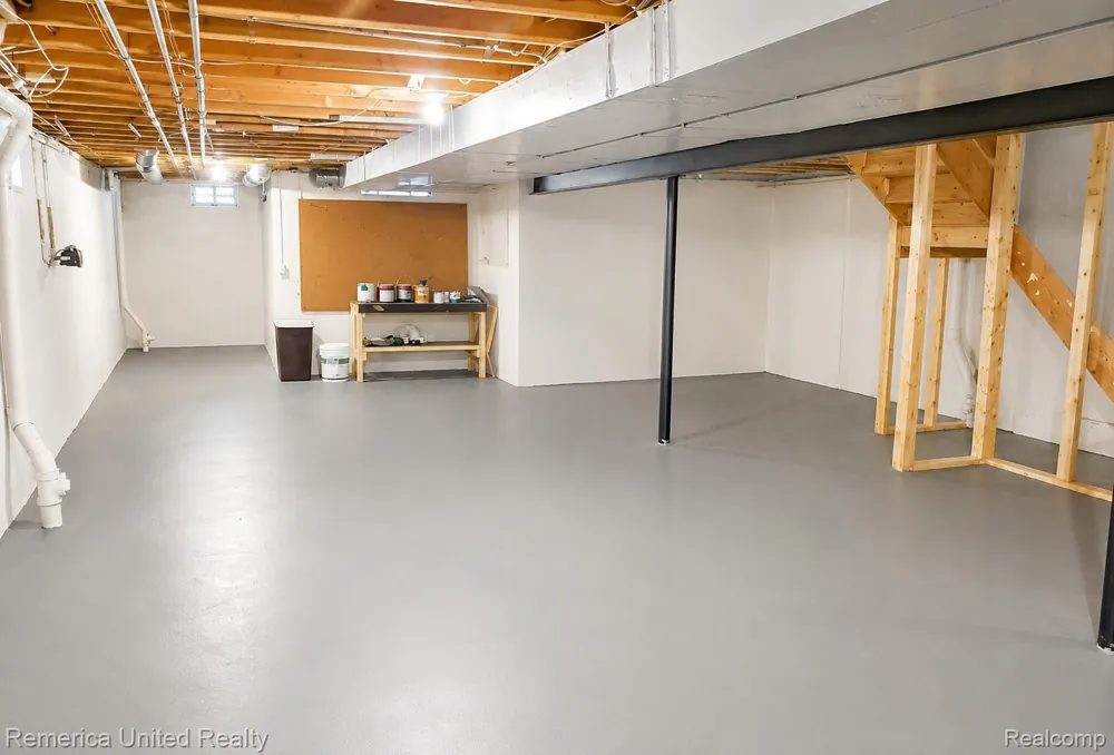 39656 Village Run Drive Northville Township, MI 48168