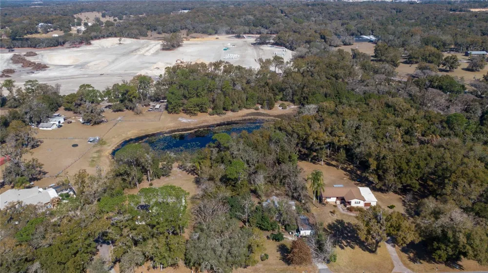 5049 KING AVENUE Zellwood, FL 32798