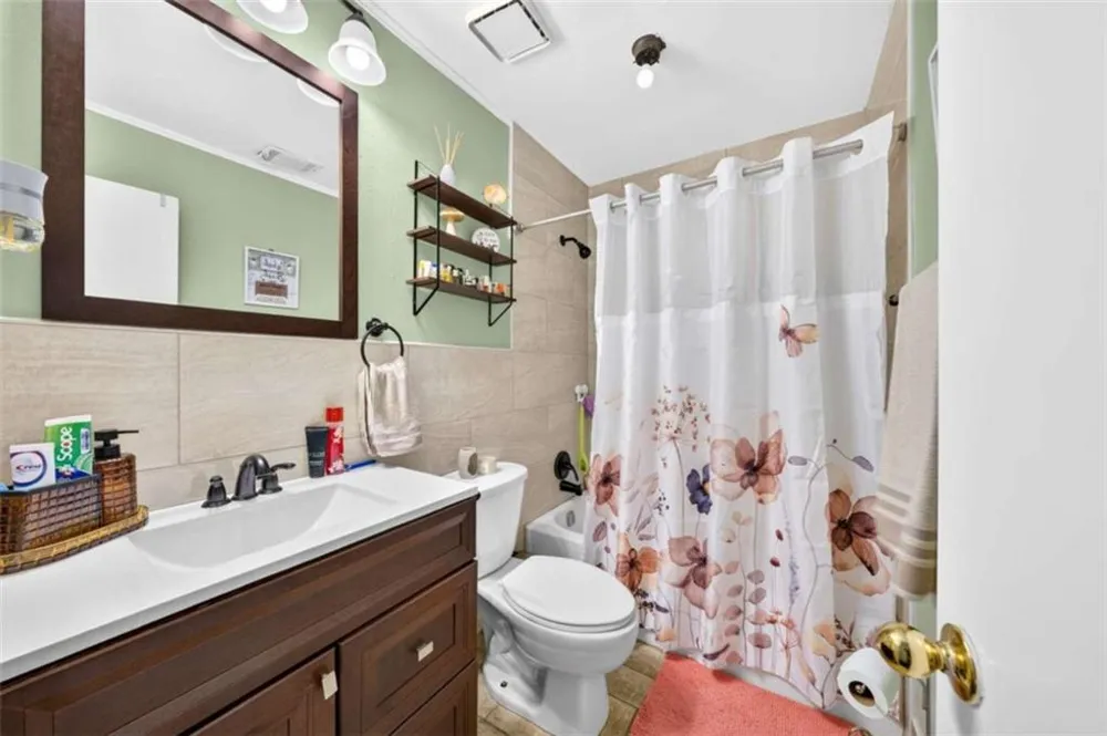 6715 Colchester Place Norcross, GA 30093