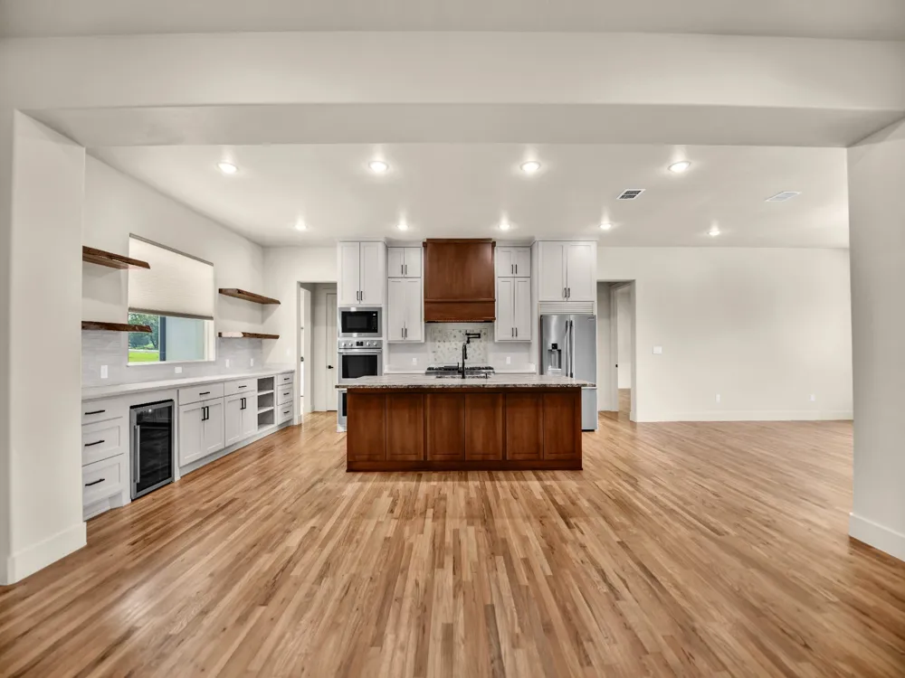 1050 Kingsley Court Weatherford, TX 76087