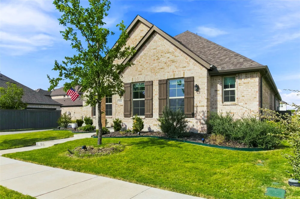 3530 Burdock Lane Venus, TX 76084