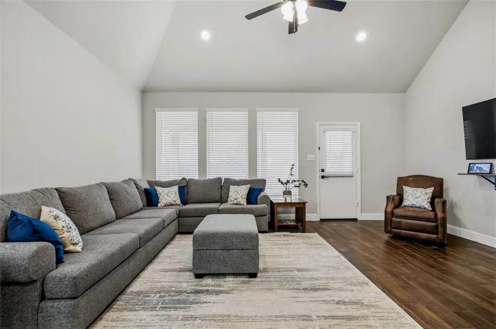 3530 Burdock Lane Venus, TX 76084