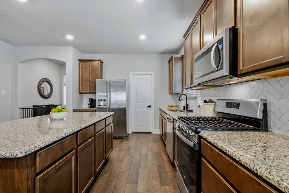3530 Burdock Lane Venus, TX 76084