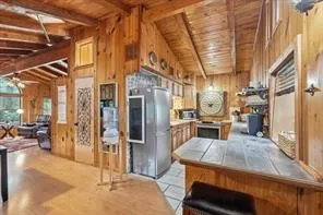 111 Oak Tree Lane Hickory Creek, TX 75065