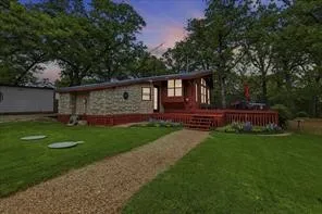 111 Oak Tree Lane Hickory Creek, TX 75065