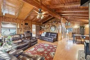 111 Oak Tree Lane Hickory Creek, TX 75065