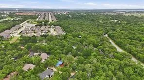 111 Oak Tree Lane Hickory Creek, TX 75065