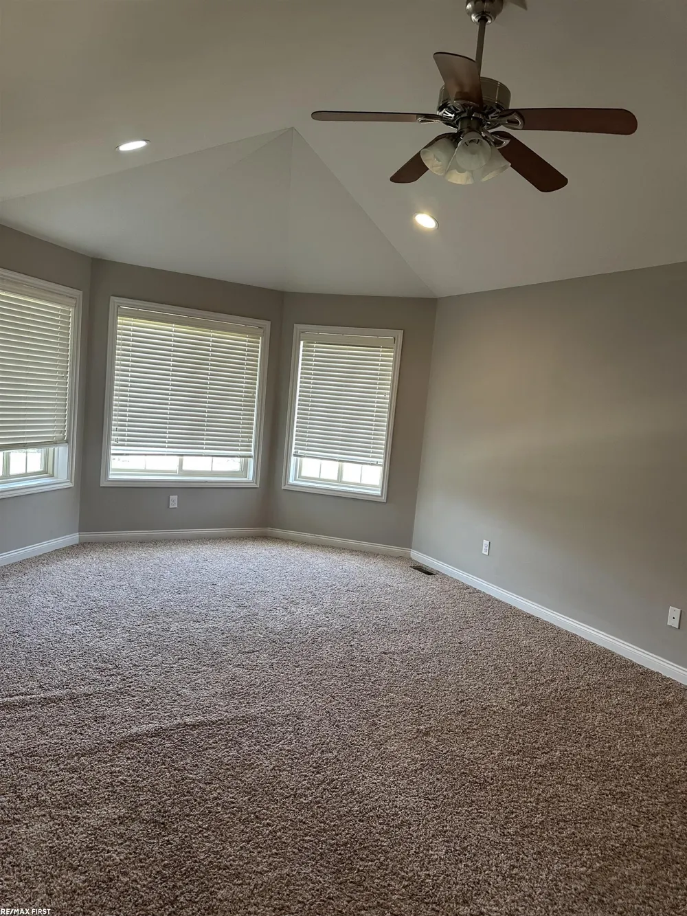 52628 Harmony Drive Macomb Township, MI 48042