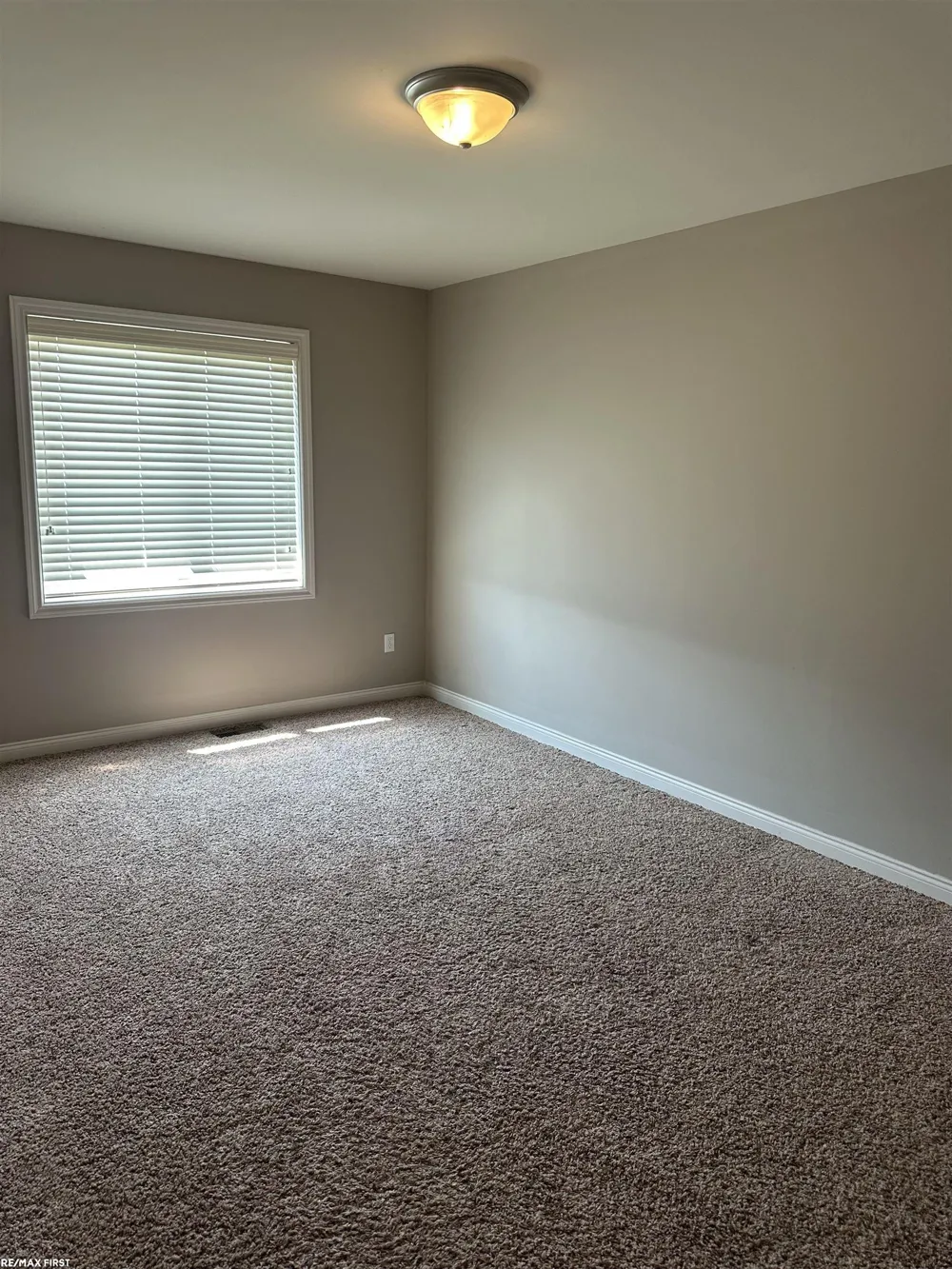 52628 Harmony Drive Macomb Township, MI 48042
