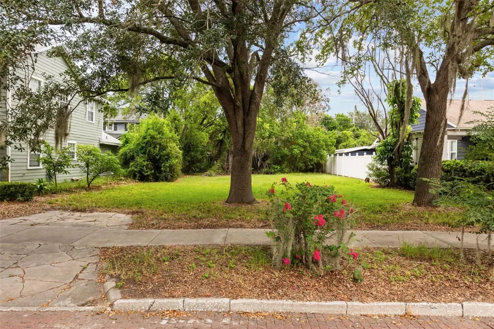 311 E YALE STREET Orlando, FL 32804