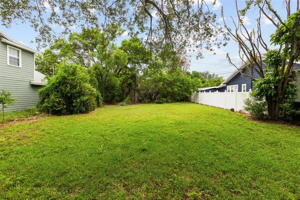 311 E YALE STREET Orlando, FL 32804