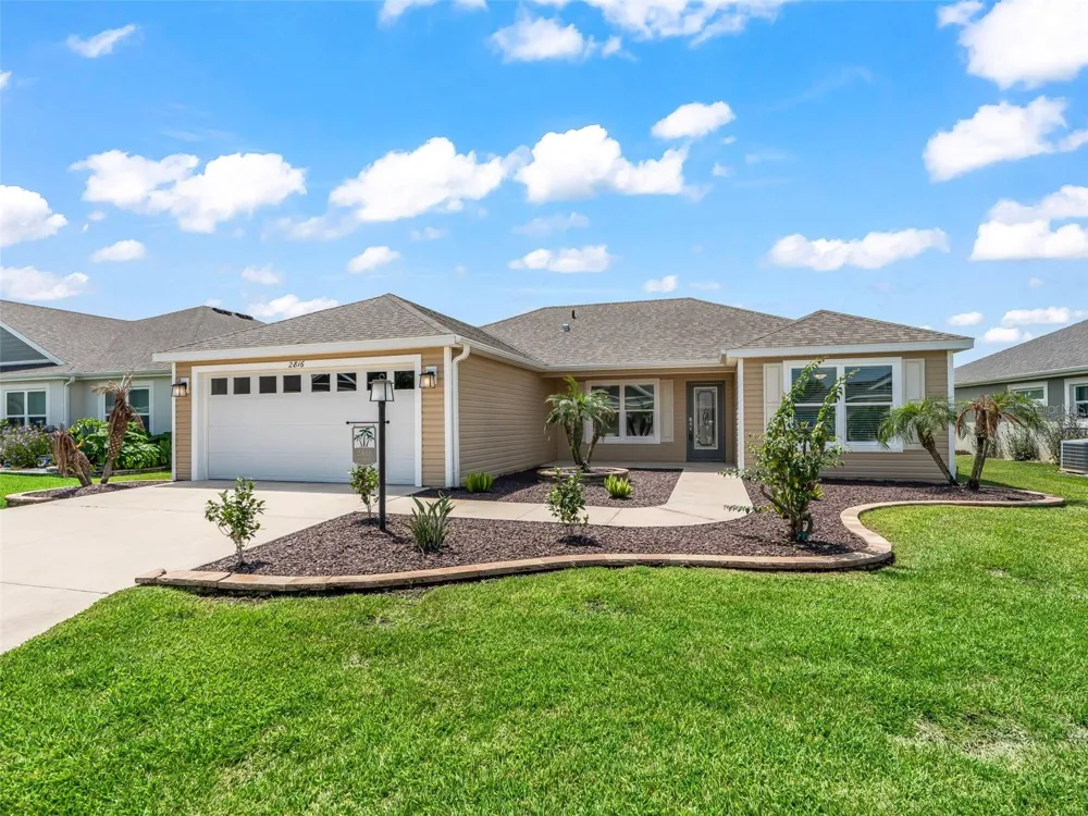 2816 NAVY HILL CIRCLE The Villages, FL 32163