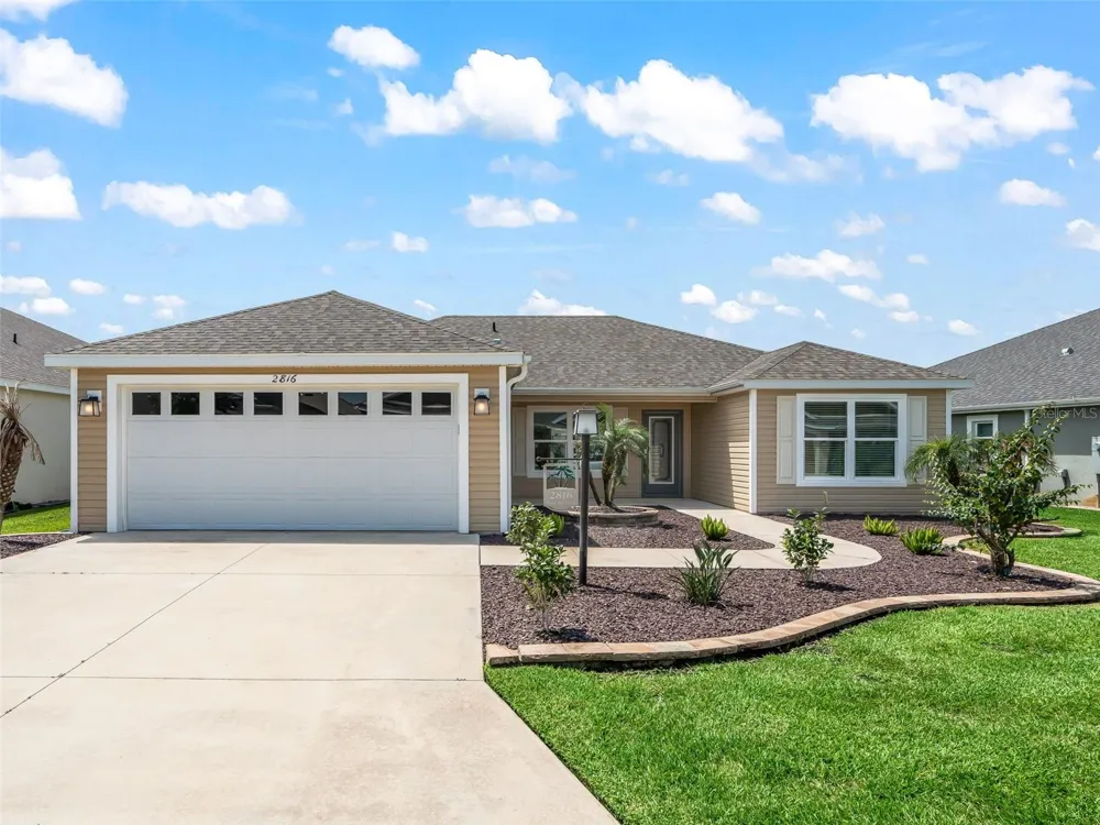 2816 NAVY HILL CIRCLE The Villages, FL 32163