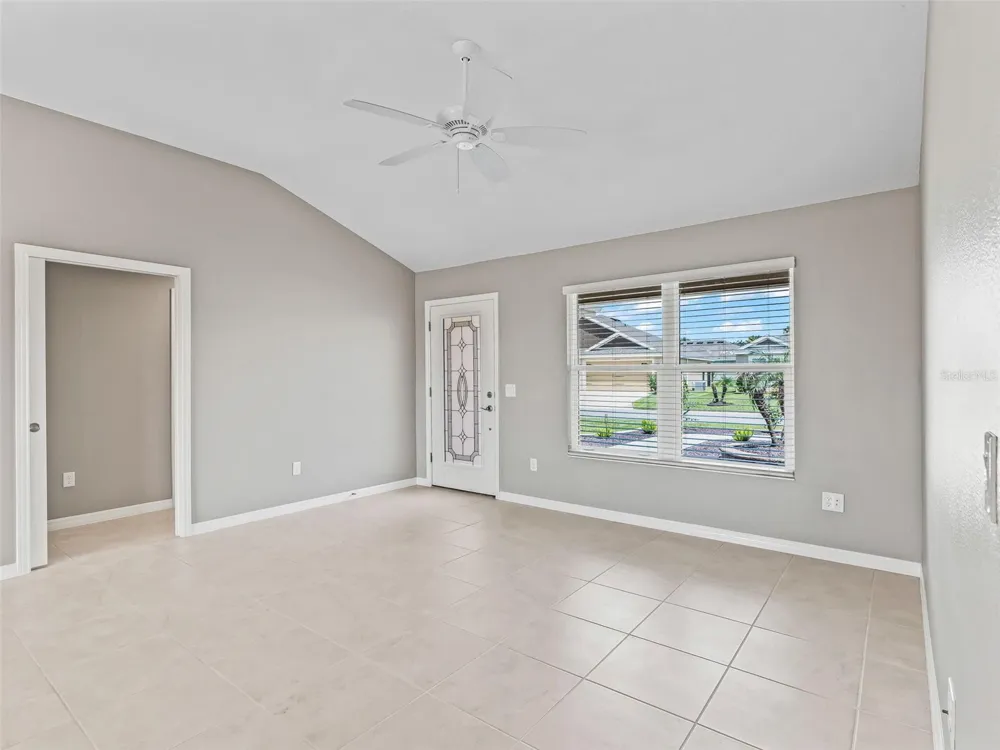 2816 NAVY HILL CIRCLE The Villages, FL 32163