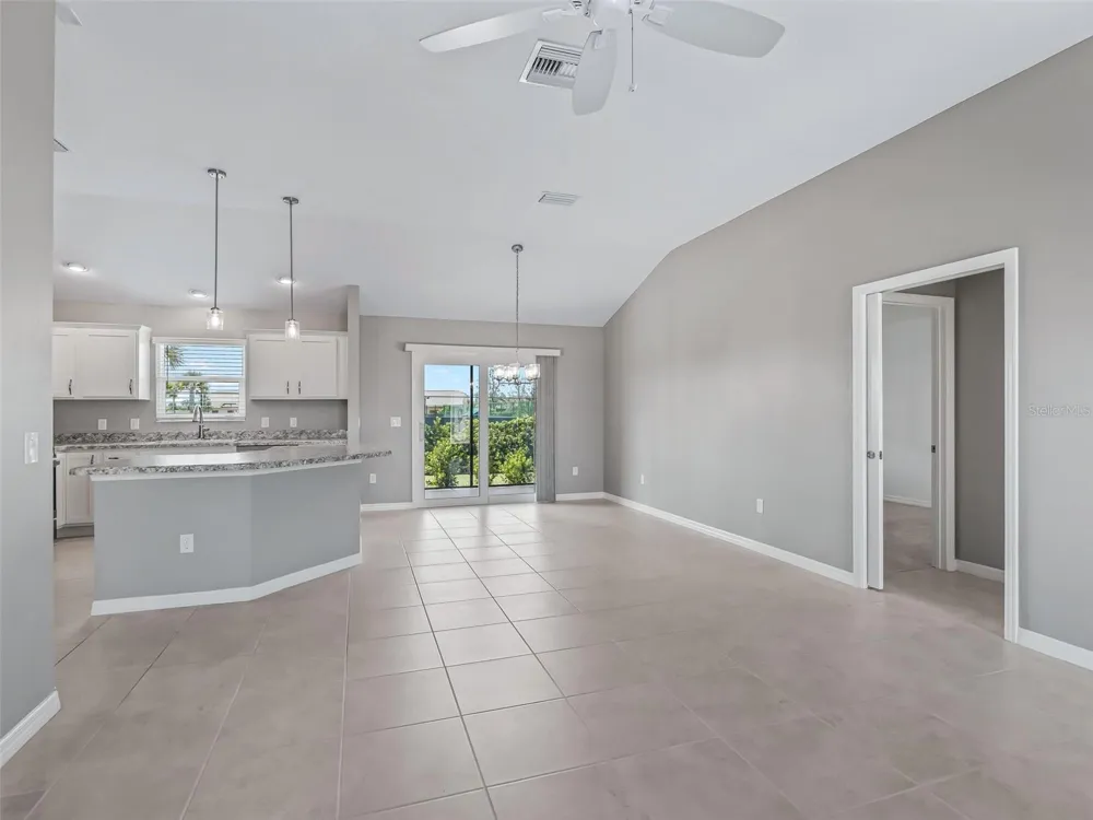 2816 NAVY HILL CIRCLE The Villages, FL 32163