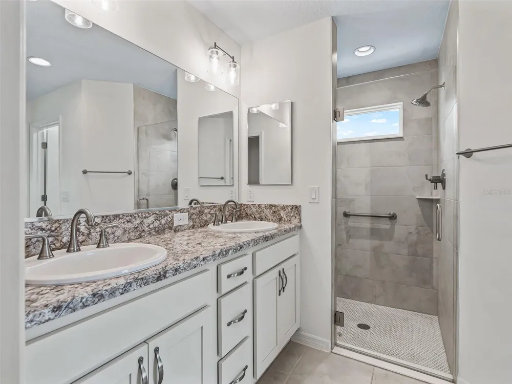 2816 NAVY HILL CIRCLE The Villages, FL 32163