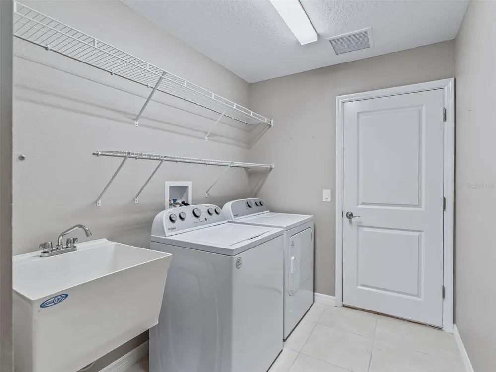 2816 NAVY HILL CIRCLE The Villages, FL 32163