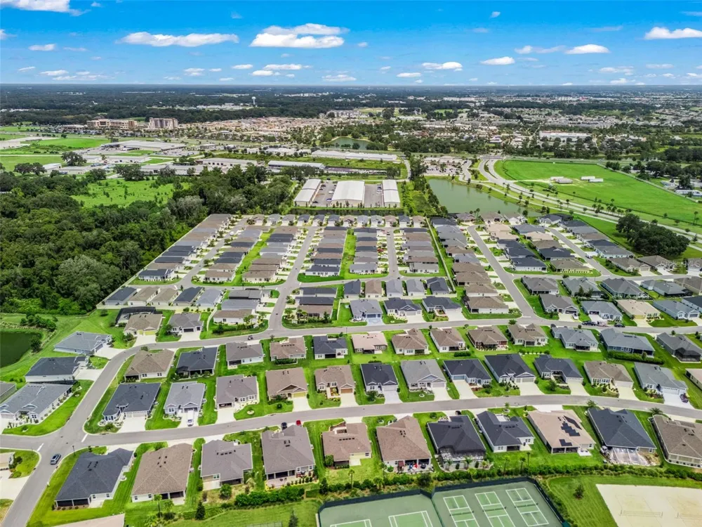 2816 NAVY HILL CIRCLE The Villages, FL 32163