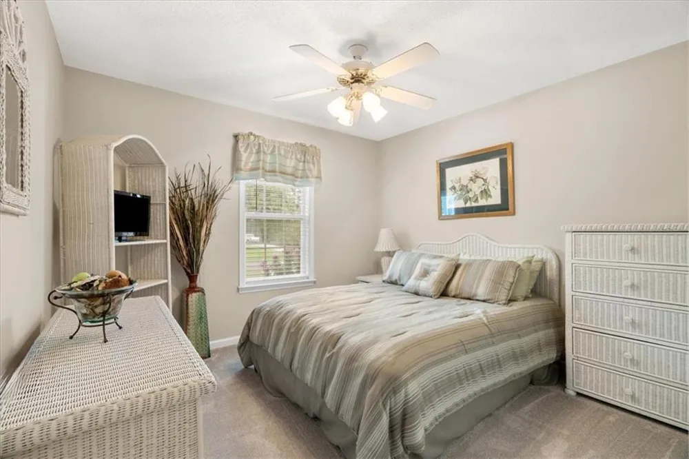 130 Orchard Way SE Calhoun, GA 30701