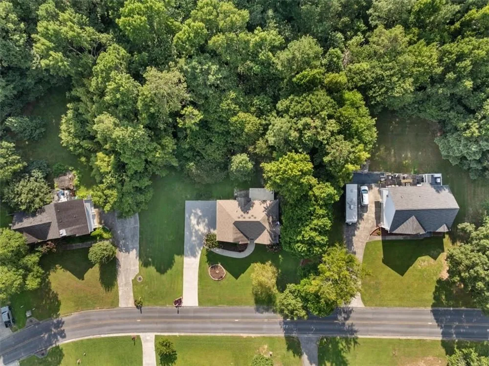 130 Orchard Way SE Calhoun, GA 30701