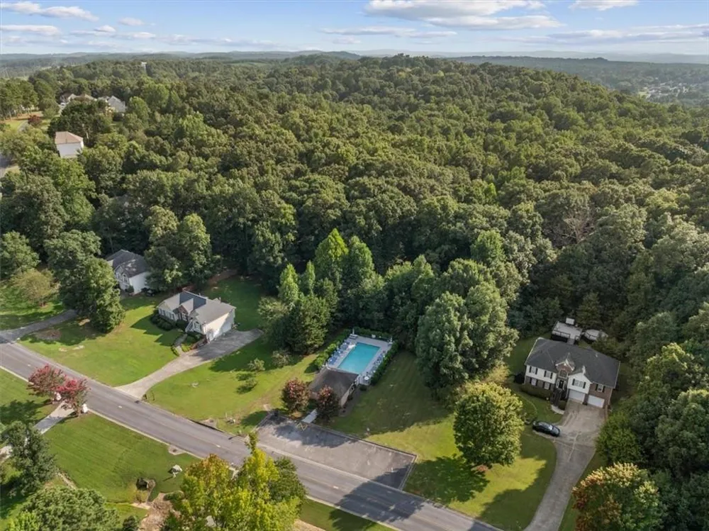 130 Orchard Way SE Calhoun, GA 30701