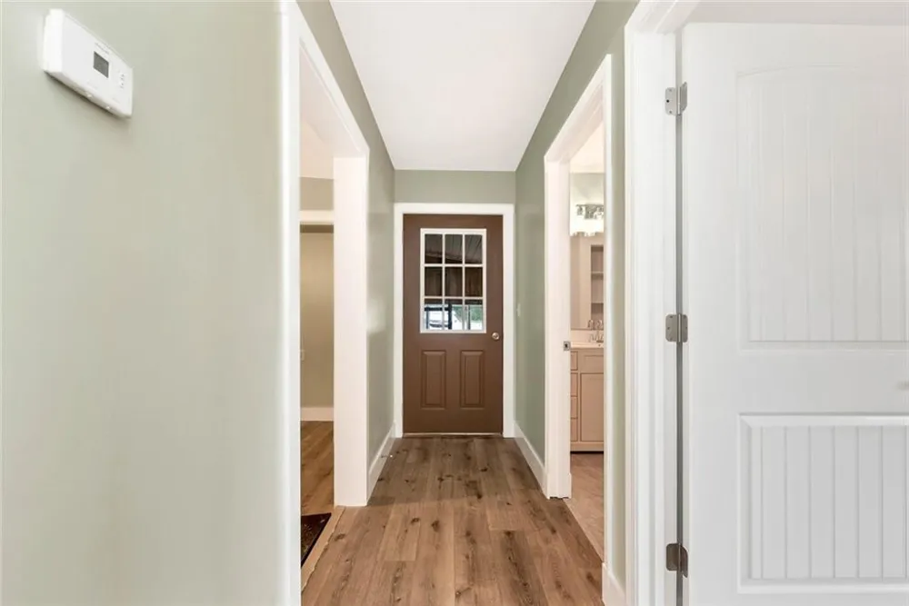 1707 Buena Vista Drive Toccoa, GA 30577