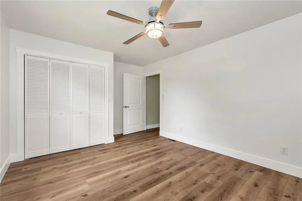 1707 Buena Vista Drive Toccoa, GA 30577