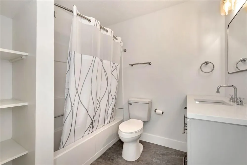 1707 Buena Vista Drive Toccoa, GA 30577