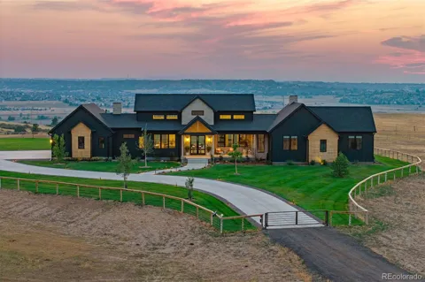 7497 Fox Creek Trail