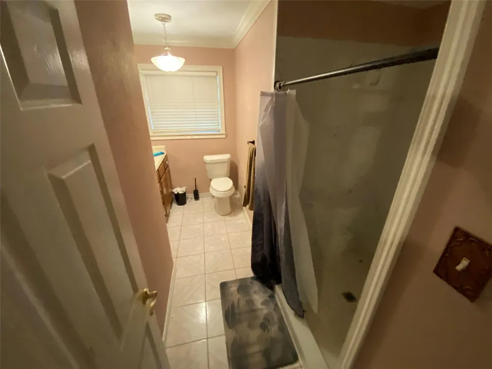 1025 Henderson Avenue Orange, TX 77630