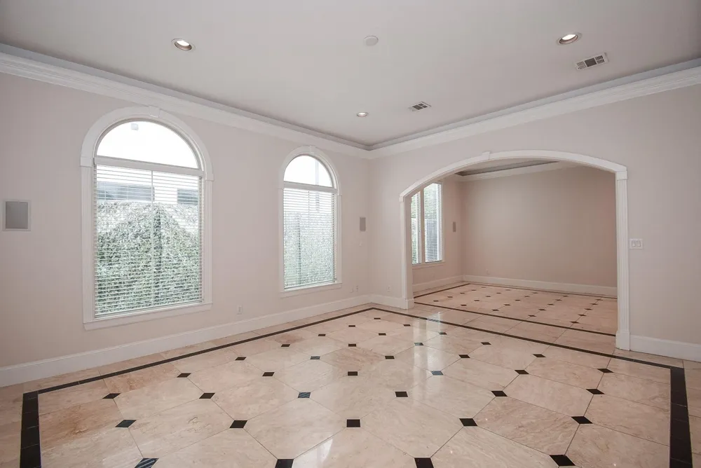 3213 Mcculloch Circle Houston, TX 77056