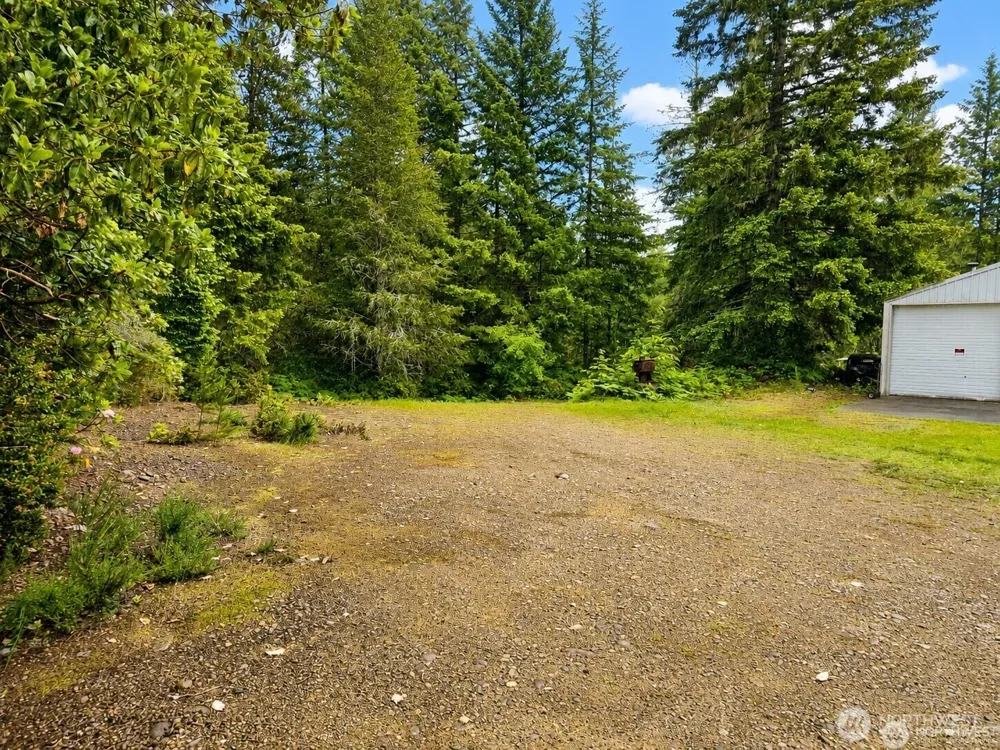 1170 NE Shoe Lake Road Tahuya, WA 98588
