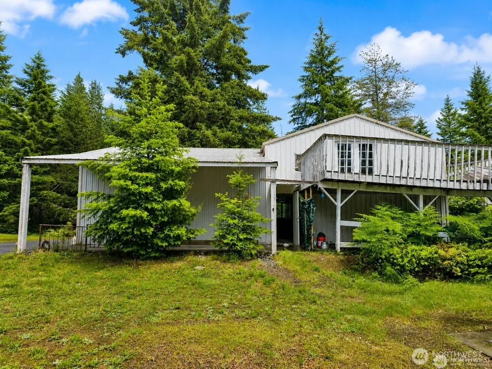 1170 NE Shoe Lake Road Tahuya, WA 98588