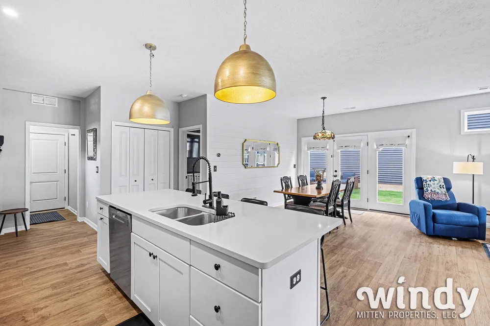 6996 W Cottage Lane NE Cannon Township, MI 49341