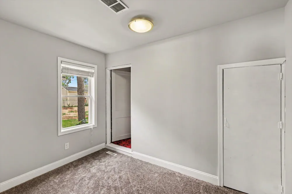 231 Lakeside Drive Leoni Township, MI 49254