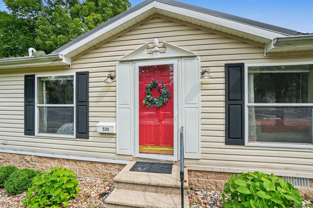 533 Humphrey Street South Haven City, MI 49090
