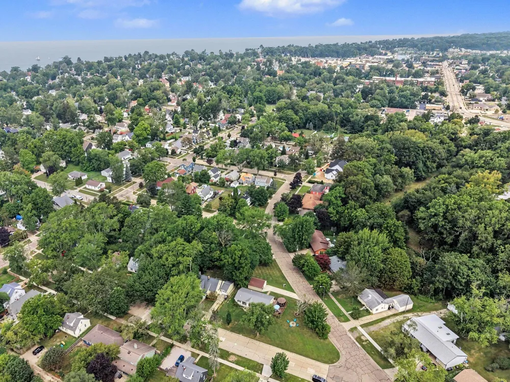 533 Humphrey Street South Haven City, MI 49090
