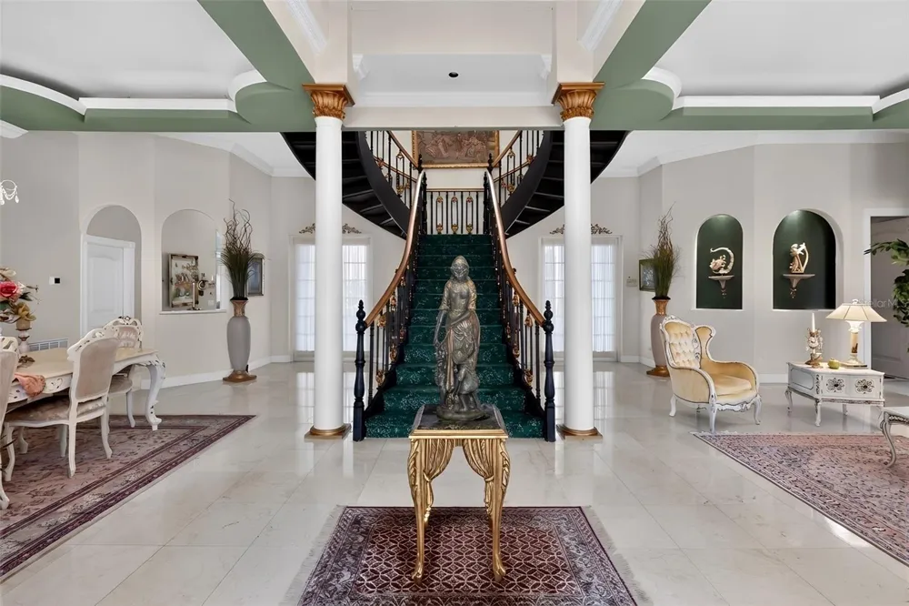 7957 S PARK PLACE Orlando, FL 32819