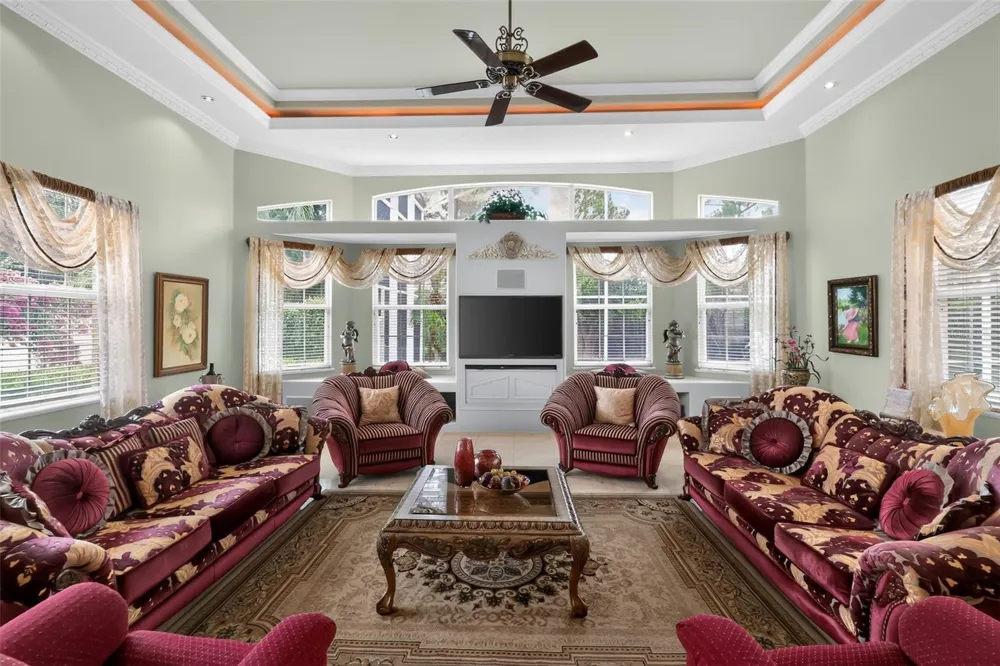 7957 S PARK PLACE Orlando, FL 32819