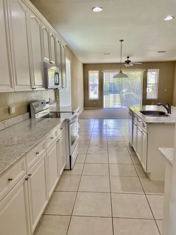 6679 DUNCASTER STREET Windermere, FL 34786