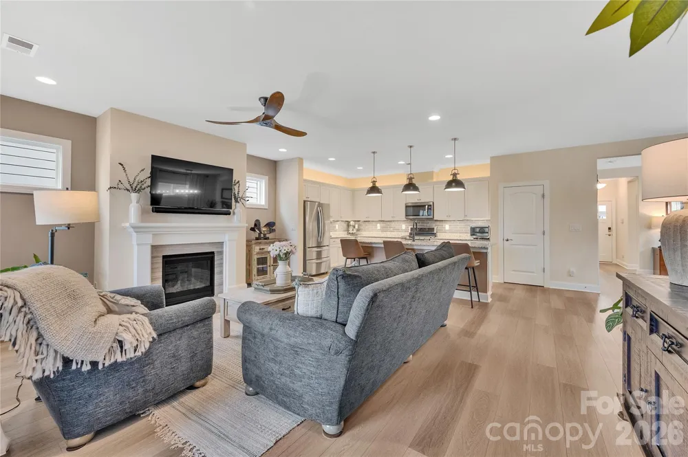 6243 Scuttle Lane Denver, NC 28037