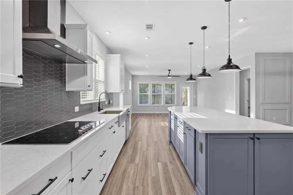 257 Heron Creek Drive Richmond Hill, GA 31324
