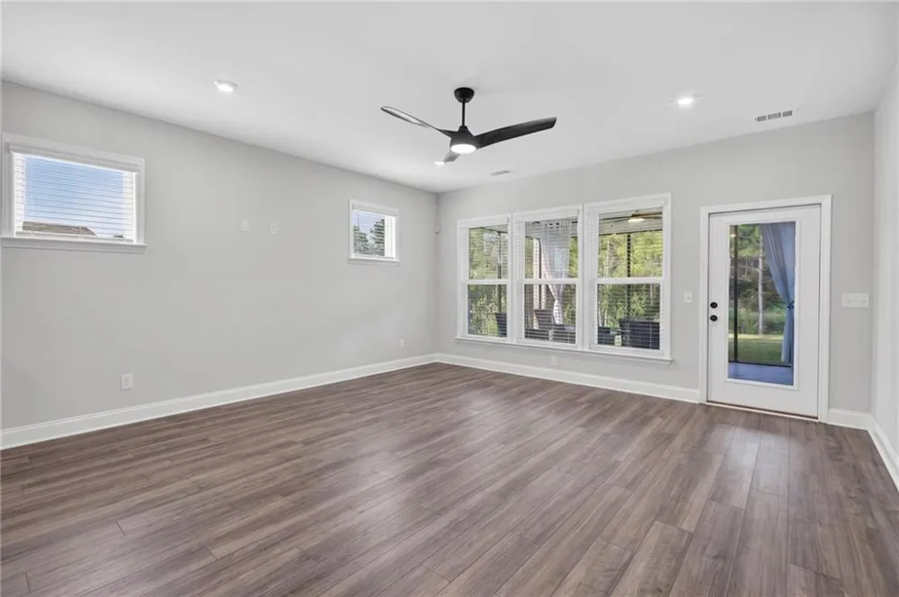 257 Heron Creek Drive Richmond Hill, GA 31324