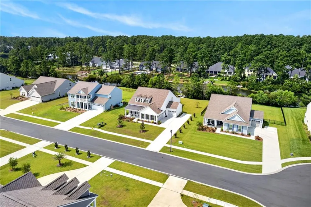 257 Heron Creek Drive Richmond Hill, GA 31324