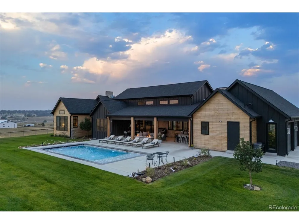 7497 Fox Creek Trail Franktown, CO 80116