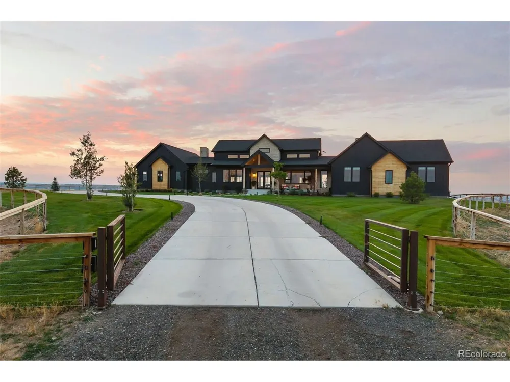 7497 Fox Creek Trail Franktown, CO 80116