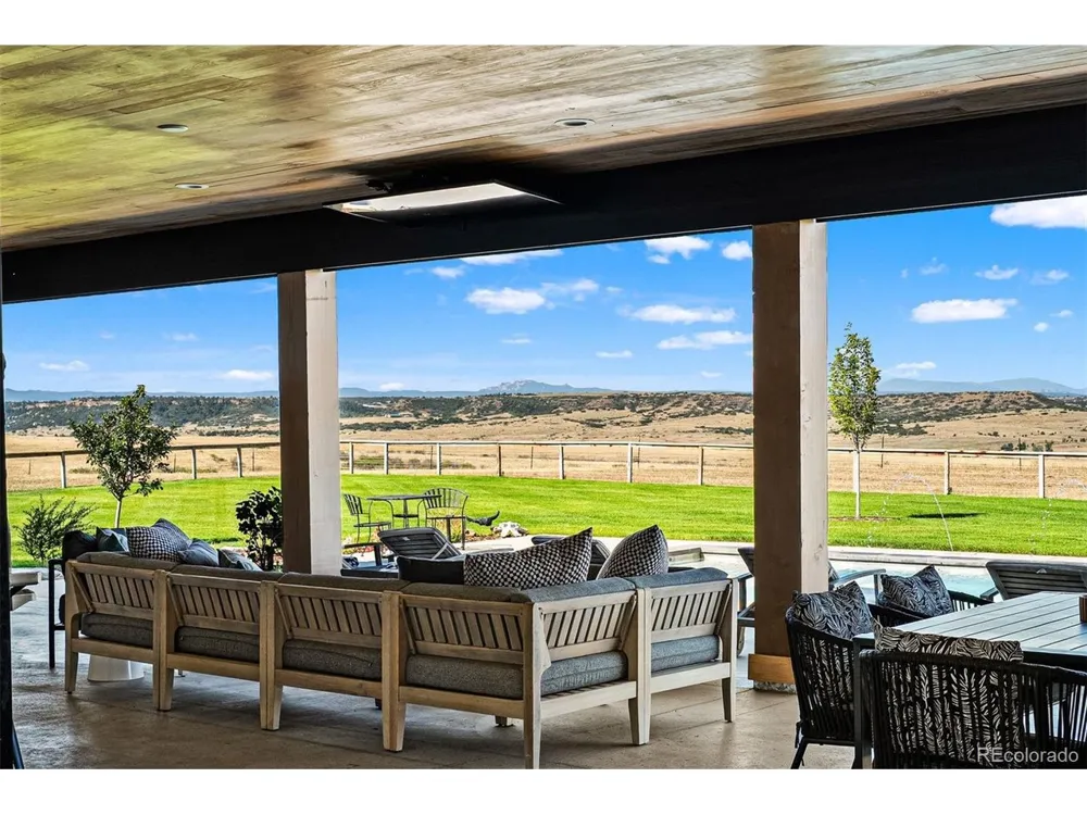 7497 Fox Creek Trail Franktown, CO 80116