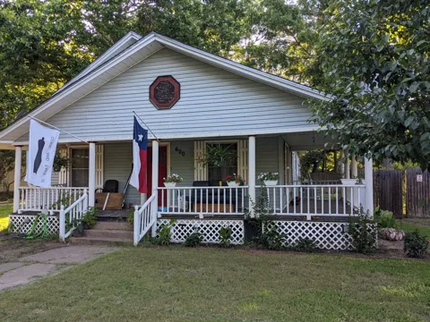 600 NW 2nd Street
